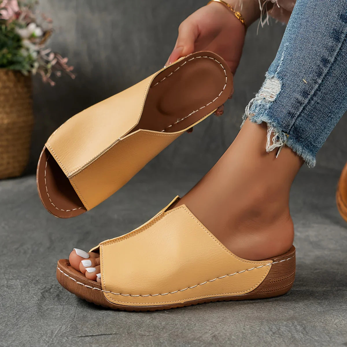 Alicia | Şık ve Ortopedik Sandalet