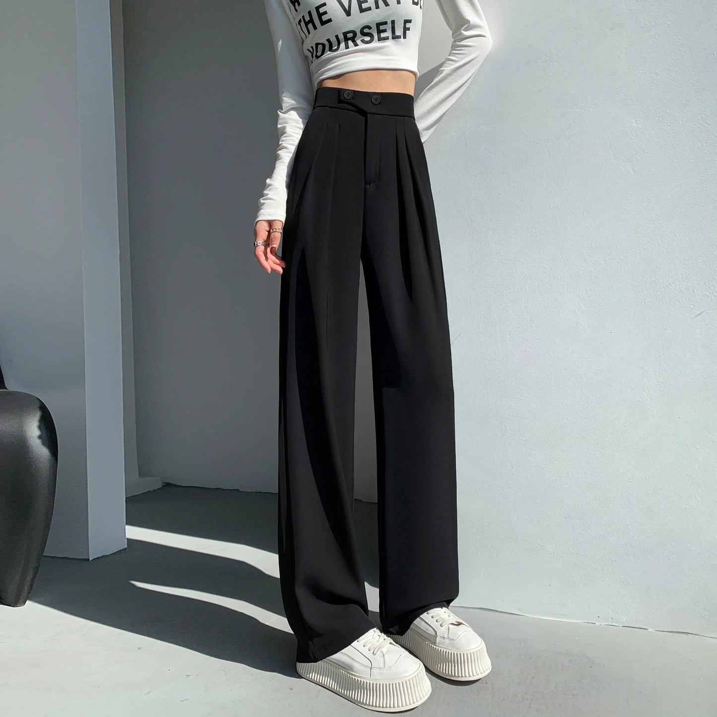 Beyaz Minimalist Yüksek Bel Geniş Paça Pantolon